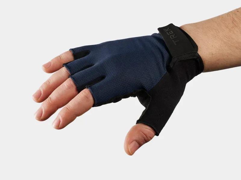 Trek Solstice Gloves in Dark Blue